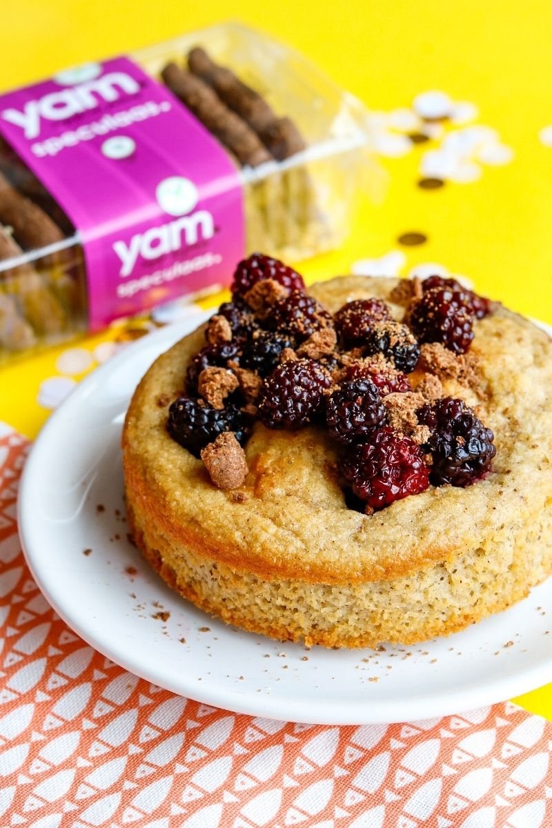Oh My YAM glutenvrij ontbijttaartje met bramen