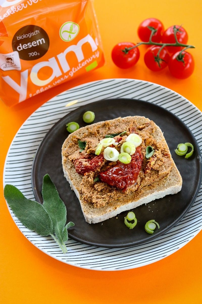 Vegetarische paté van walnoten