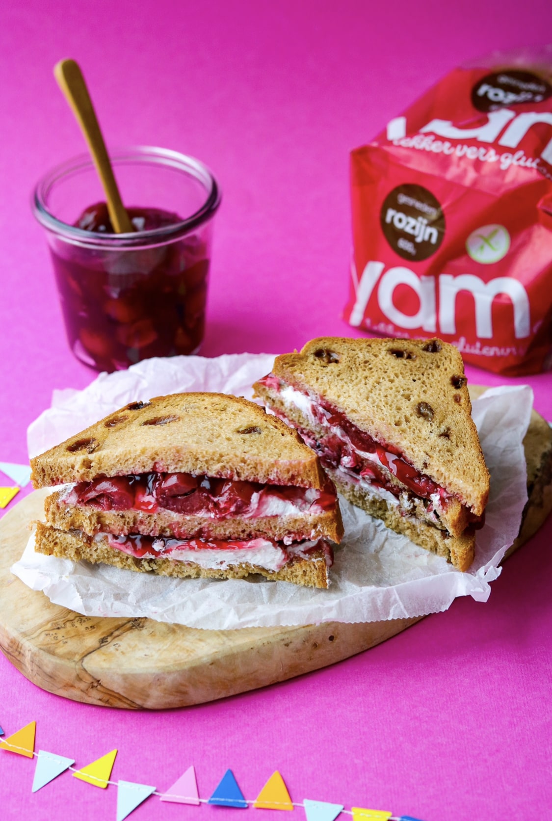 Glutenvrije sandwich met YAM rozijn